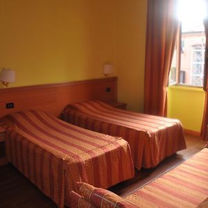 Kamer met Twee Aparte Bedden